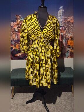 Yellow & Black Geometric V-Neck Women's Dress